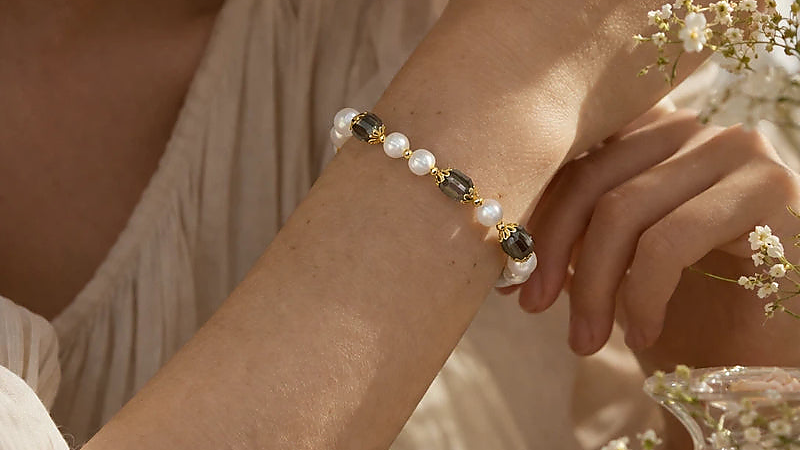 Encouragement Gifts for Women: Meaningful Jewelry for Strength, Comfort, and New Hope